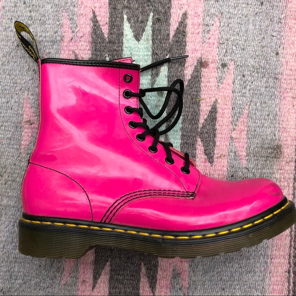 💥Hot💥 Pink Docs - Picture 2 of 6